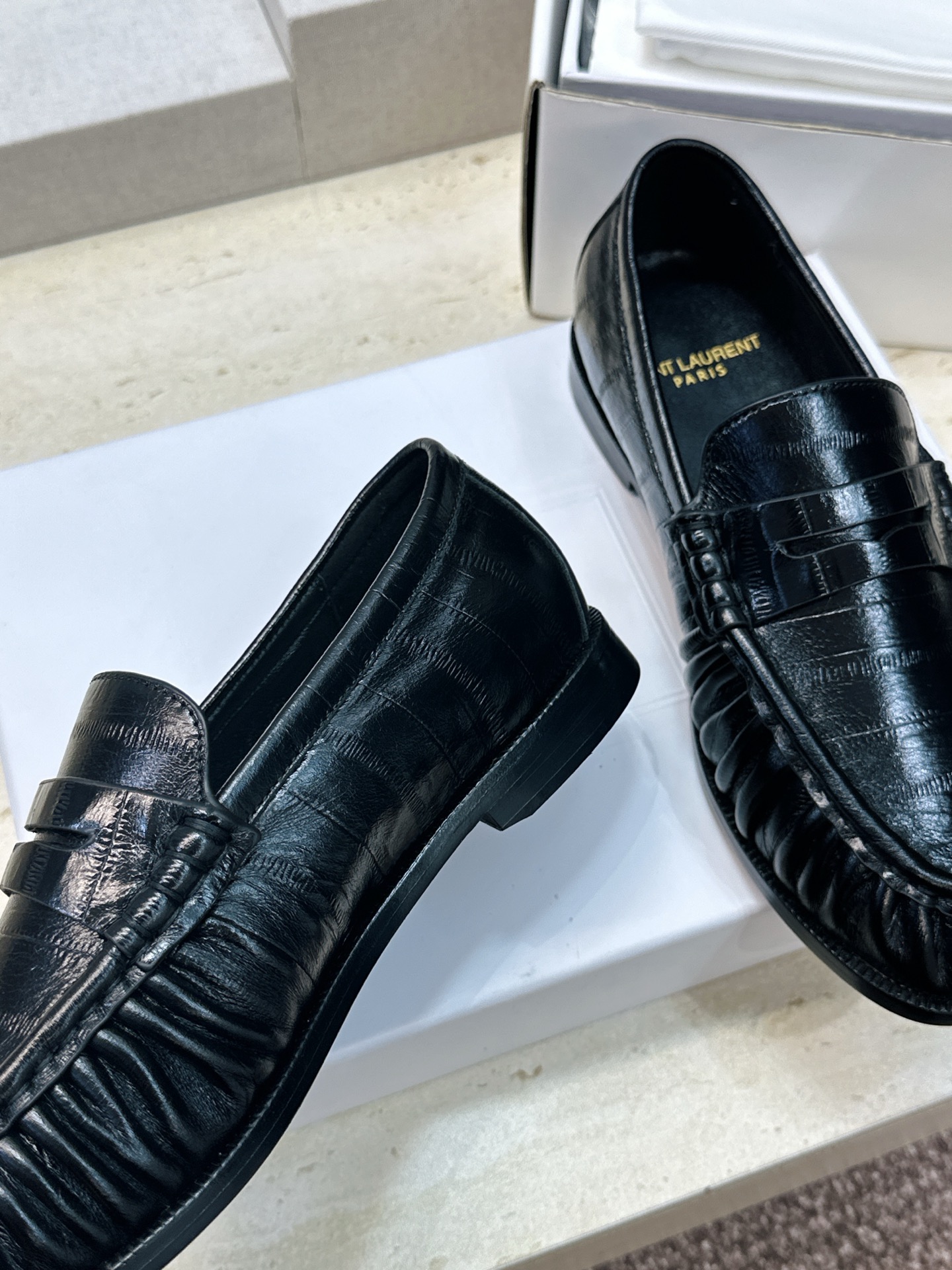 男士+20 SAINT LAURENT 2026春夏情侣新款果冻色懒人单鞋 YSL明星同款字母logo五金扣平底圆头拼色