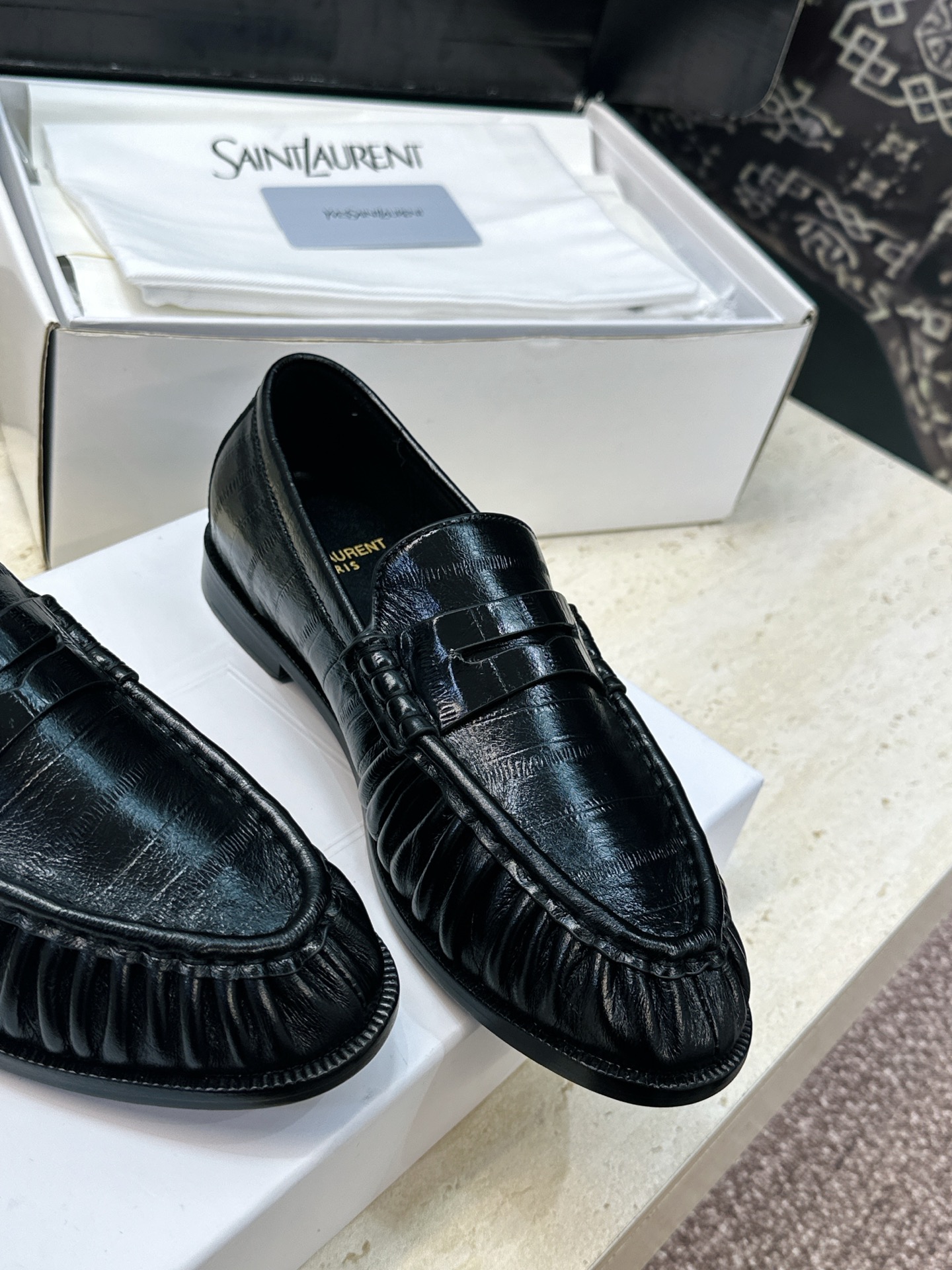 男士+20 SAINT LAURENT 2026春夏情侣新款果冻色懒人单鞋 YSL明星同款字母logo五金扣平底圆头拼色