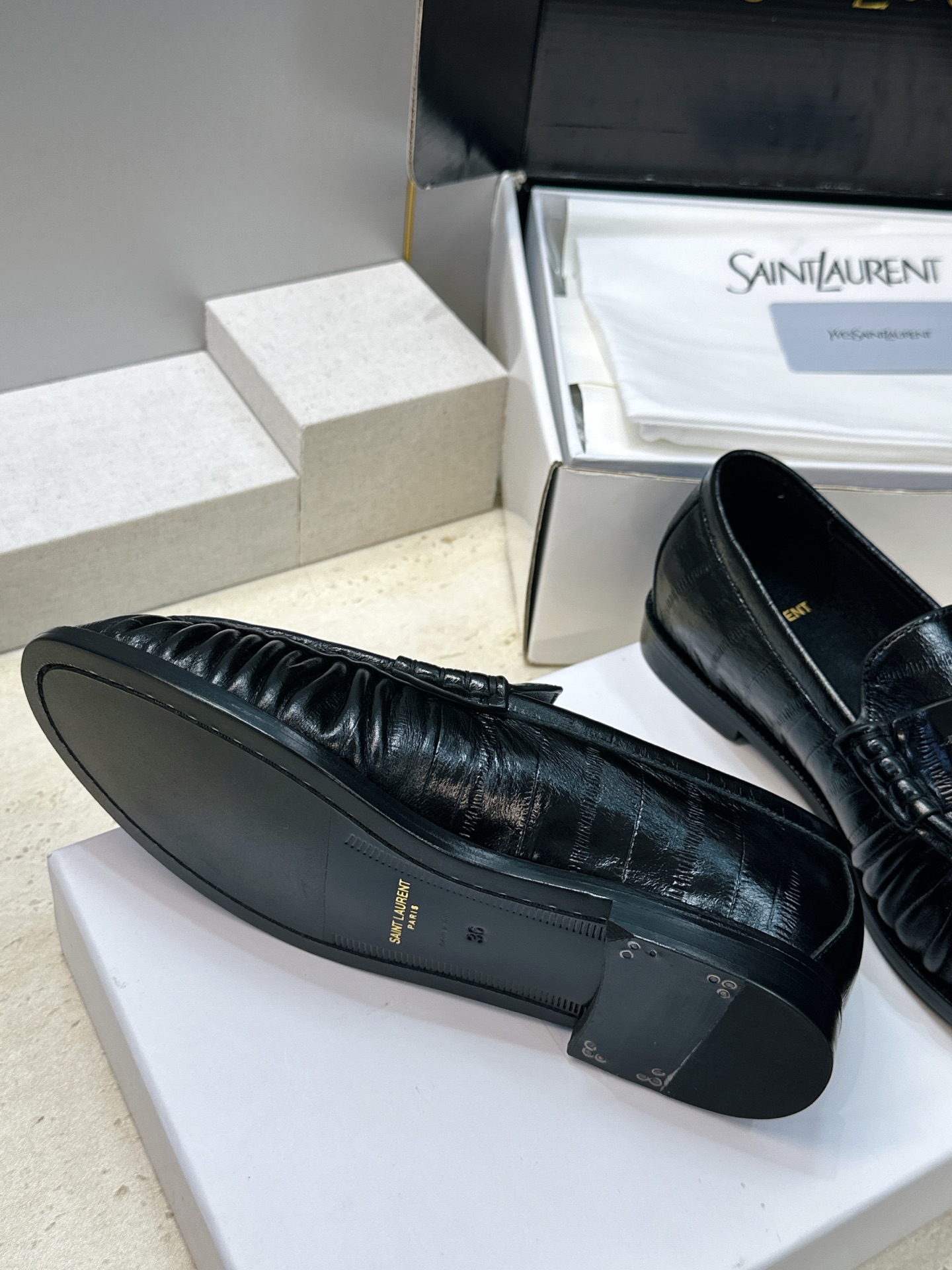 男士+20 SAINT LAURENT 2026春夏情侣新款果冻色懒人单鞋 YSL明星同款字母logo五金扣平底圆头拼色