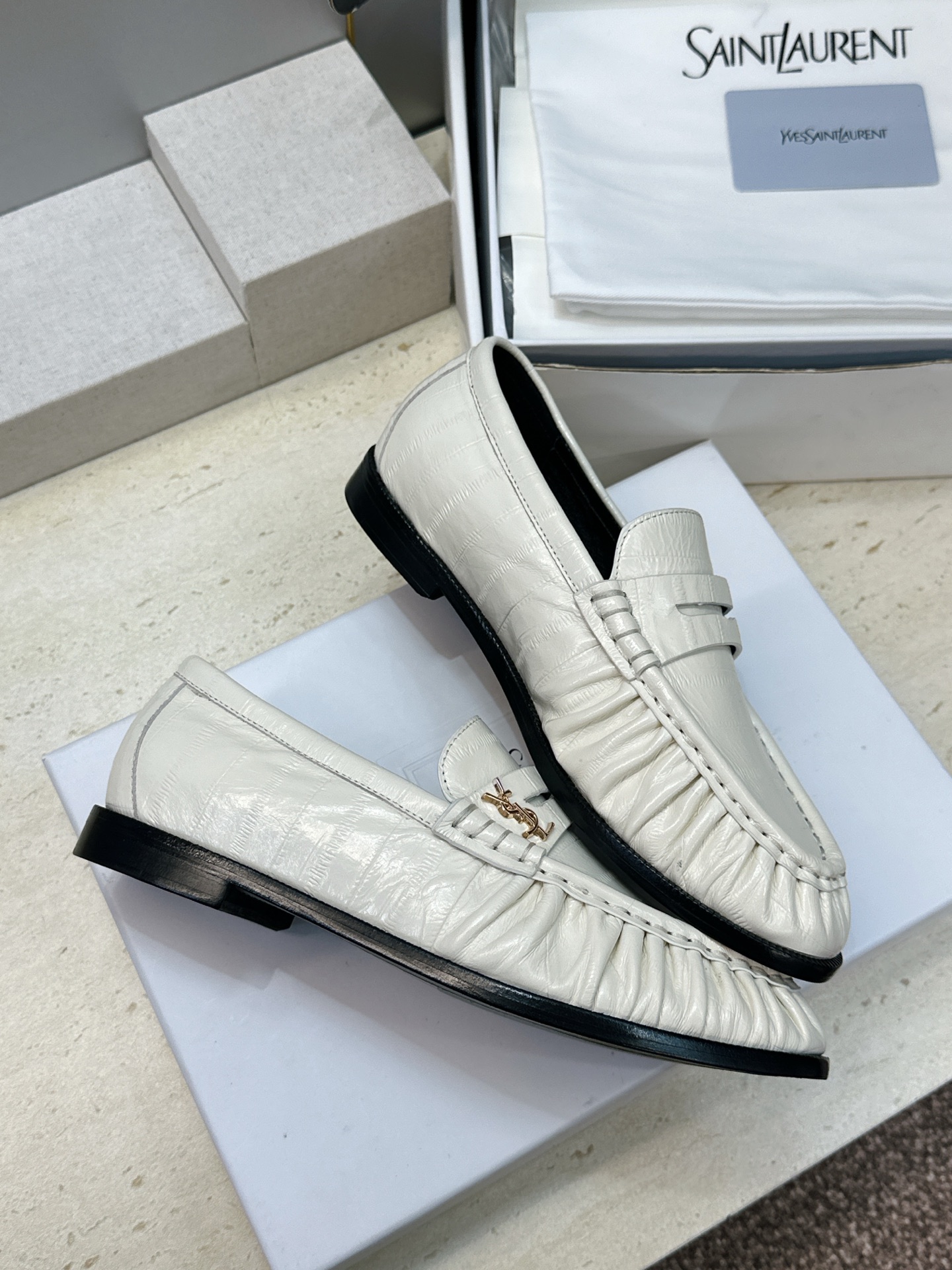 男士+20 SAINT LAURENT 2026春夏情侣新款果冻色懒人单鞋 YSL明星同款字母logo五金扣平底圆头拼色