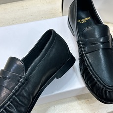 男士+20 SAINT LAURENT 2026春夏情侣新款果冻色懒人单鞋 YSL明星同款字母logo五金扣平底圆头拼色 男士+20 SAINT LAURENT 2026春夏情侣新款果冻色懒人单鞋 YSL明星同款字母logo五金扣平底圆头拼色