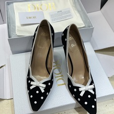 (配全套飞机盒) 顶级版 迪奥 Dior 2026春夏新款Romance 蝴蝶结波点拼色女鞋 CD字母logo立体刺绣高 (配全套飞机盒) 顶级版 迪奥 Dior 2026春夏新款Romance 蝴蝶结波点拼色女鞋 CD字母logo立体刺绣高