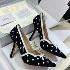 (配全套飞机盒) 顶级版 迪奥 Dior 2026春夏新款Romance 蝴蝶结波点拼色女鞋 CD字母logo立体刺绣高 (配全套飞机盒) 顶级版 迪奥 Dior 2026春夏新款Romance 蝴蝶结波点拼色女鞋 CD字母logo立体刺绣高