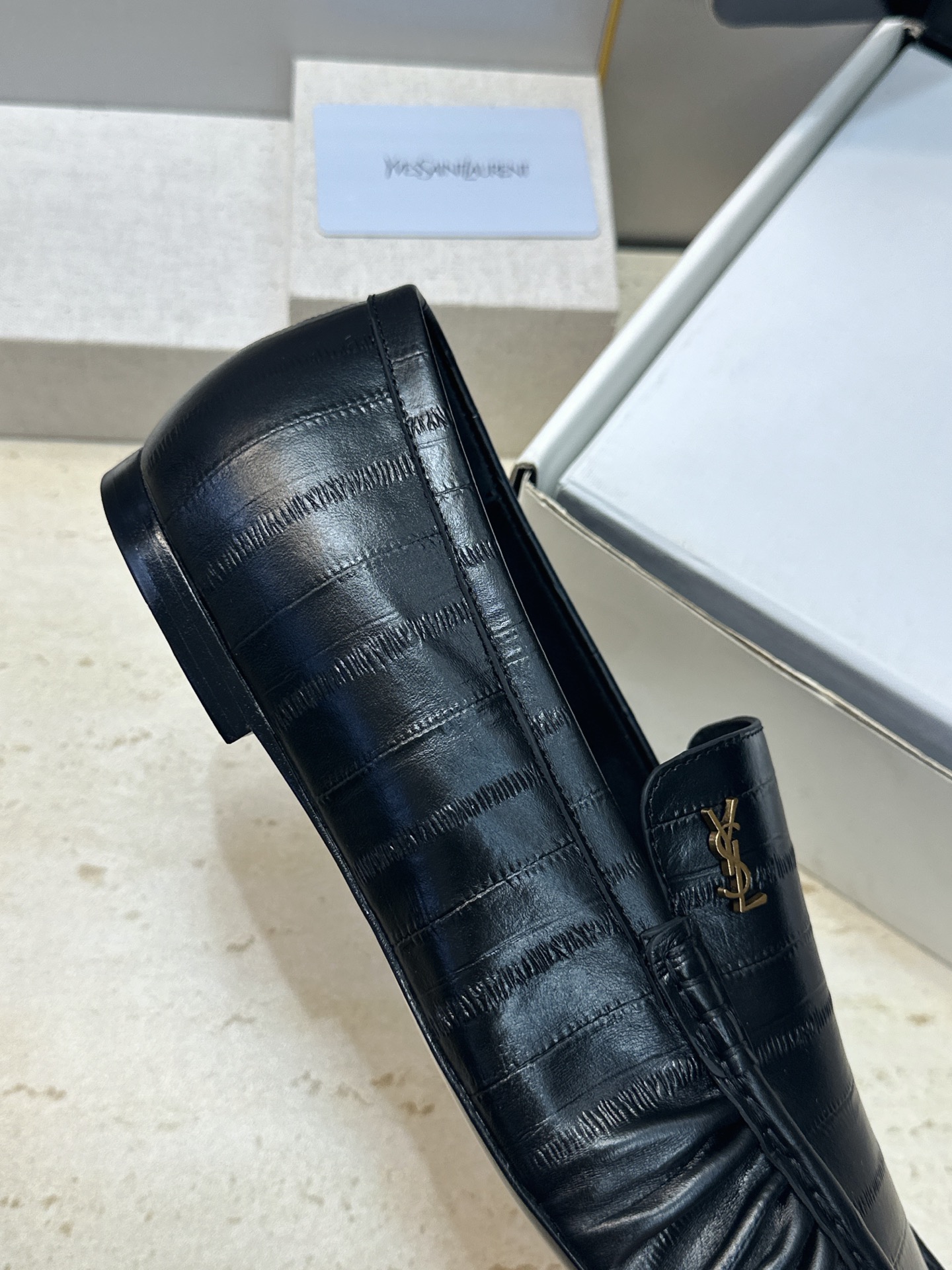 女码/情侣款 男+20 SAINT LAURENT 2026春夏情侣新款时尚休闲单鞋 YSL明星同款字母logo五金扣平