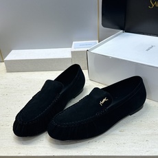 女码/情侣款 男+20 SAINT LAURENT 2026春夏情侣新款时尚休闲单鞋 YSL明星同款字母logo五金扣平 女码/情侣款 男+20 SAINT LAURENT 2026春夏情侣新款时尚休闲单鞋 YSL明星同款字母logo五金扣平