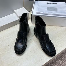 SAINT LAURENT 2026秋冬新款时尚休闲切尔西及裸女短靴 YSL明星同款字母logo五金扣平底圆头一脚蹬弹力 SAINT LAURENT 2026秋冬新款时尚休闲切尔西及裸女短靴 YSL明星同款字母logo五金扣平底圆头一脚蹬弹力