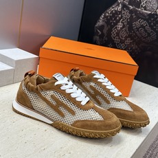 :女码/情侣款 男+10 顶级版 爱马仕 Hermes 春夏经典情侣款 Jet 休闲系带百搭运动鞋 H家厚底时尚风格拼 :女码/情侣款 男+10 顶级版 爱马仕 Hermes 春夏经典情侣款 Jet 休闲系带百搭运动鞋 H家厚底时尚风格拼