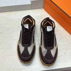 :女码/情侣款 男+10 顶级版 爱马仕 Hermes 春夏经典情侣款 Jet 休闲系带百搭运动鞋 H家厚底时尚风格拼 :女码/情侣款 男+10 顶级版 爱马仕 Hermes 春夏经典情侣款 Jet 休闲系带百搭运动鞋 H家厚底时尚风格拼
