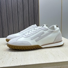 :女码/情侣款 男+10 顶级版 爱马仕 Hermes 春夏经典情侣款 Jet 休闲系带百搭运动鞋 H家厚底时尚风格拼 :女码/情侣款 男+10 顶级版 爱马仕 Hermes 春夏经典情侣款 Jet 休闲系带百搭运动鞋 H家厚底时尚风格拼