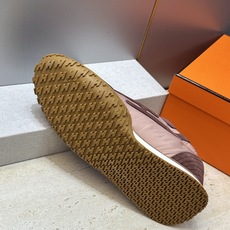 :女码/情侣款 男+10 顶级版 爱马仕 Hermes 春夏经典情侣款 Jet 休闲系带百搭运动鞋 H家厚底时尚风格拼 :女码/情侣款 男+10 顶级版 爱马仕 Hermes 春夏经典情侣款 Jet 休闲系带百搭运动鞋 H家厚底时尚风格拼