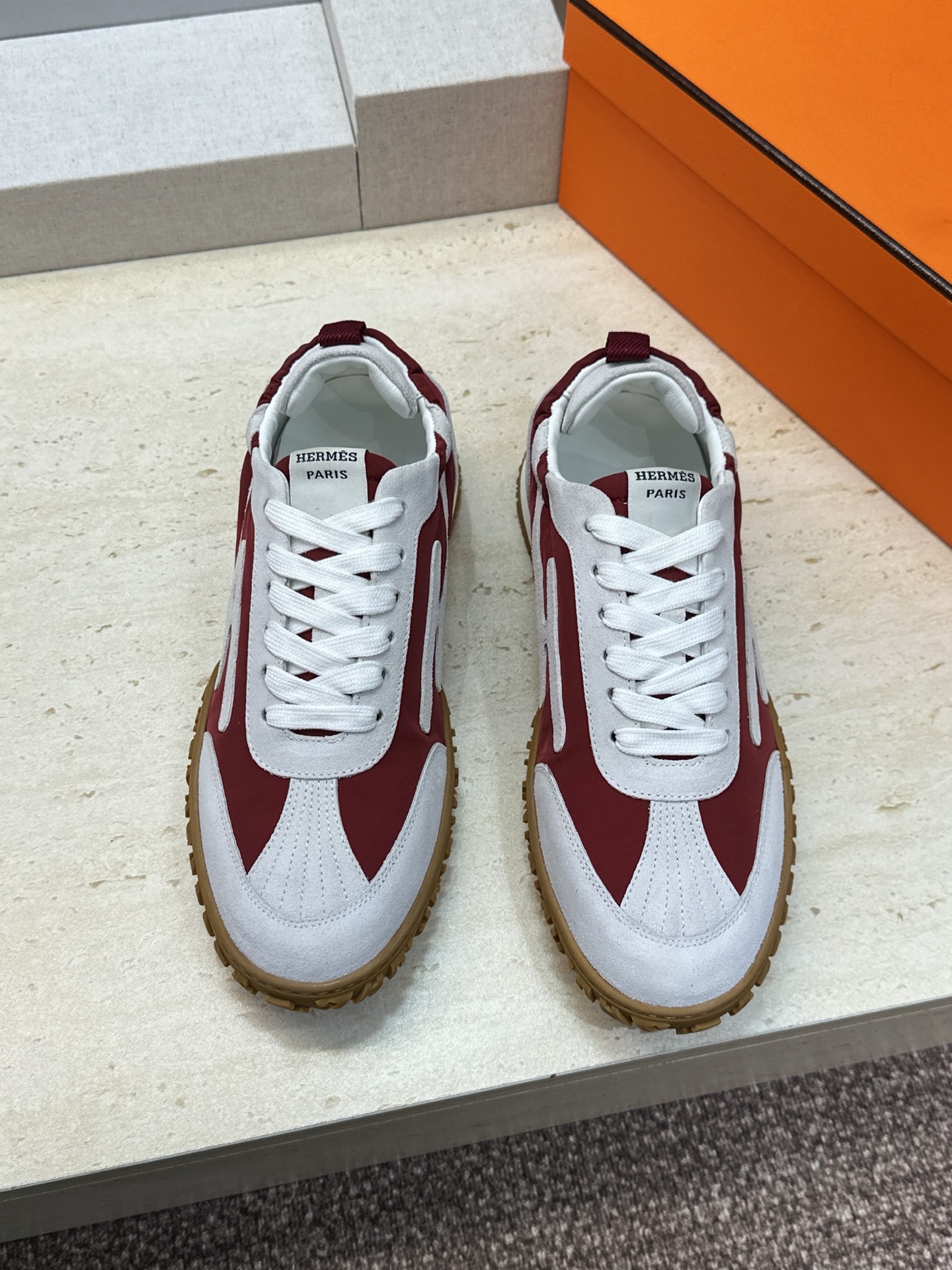：女码/情侣款 男+10 顶级版 爱马仕 Hermes 春夏经典情侣款 Jet 休闲系带百搭运动鞋  H家厚底时尚风格拼