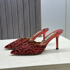 Aquazzura 2026春夏新款鱼鳞纹亮片拼色女鞋 大菠萝字母logo高跟尖头穆勒凉拖鞋 材质鞋面进口小牛皮/进口金 Aquazzura 2026春夏新款鱼鳞纹亮片拼色女鞋 大菠萝字母logo高跟尖头穆勒凉拖鞋 材质鞋面进口小牛皮/进口金