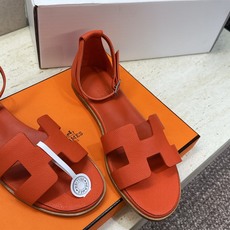 (配全套飞机盒) 莞货 顶级版 爱马仕 Hermes 春夏新色经典款 Santorini 拼色工字拖女鞋 H家平底圆头 (配全套飞机盒) 莞货 顶级版 爱马仕 Hermes 春夏新色经典款 Santorini 拼色工字拖女鞋 H家平底圆头
