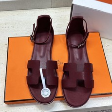 (配全套飞机盒) 莞货 顶级版 爱马仕 Hermes 春夏新色经典款 Santorini 拼色工字拖女鞋 H家平底圆头 (配全套飞机盒) 莞货 顶级版 爱马仕 Hermes 春夏新色经典款 Santorini 拼色工字拖女鞋 H家平底圆头