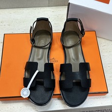 (配全套飞机盒) 莞货 顶级版 爱马仕 Hermes 春夏新色经典款 Santorini 拼色工字拖女鞋 H家平底圆头 (配全套飞机盒) 莞货 顶级版 爱马仕 Hermes 春夏新色经典款 Santorini 拼色工字拖女鞋 H家平底圆头