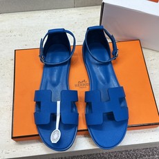 (配全套飞机盒) 莞货 顶级版 爱马仕 Hermes 春夏新色经典款 Santorini 拼色工字拖女鞋 H家平底圆头 (配全套飞机盒) 莞货 顶级版 爱马仕 Hermes 春夏新色经典款 Santorini 拼色工字拖女鞋 H家平底圆头