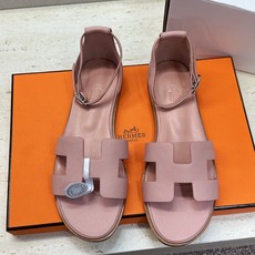 (配全套飞机盒) 莞货 顶级版 爱马仕 Hermes 春夏新色经典款 Santorini 拼色工字拖女鞋 H家平底圆头 (配全套飞机盒) 莞货 顶级版 爱马仕 Hermes 春夏新色经典款 Santorini 拼色工字拖女鞋 H家平底圆头