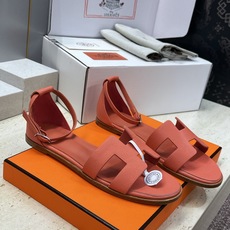 (配全套飞机盒) 莞货 顶级版 爱马仕 Hermes 春夏新色经典款 Santorini 拼色工字拖女鞋 H家平底圆头 (配全套飞机盒) 莞货 顶级版 爱马仕 Hermes 春夏新色经典款 Santorini 拼色工字拖女鞋 H家平底圆头
