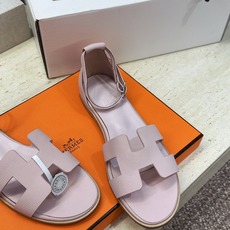 (配全套飞机盒) 莞货 顶级版 爱马仕 Hermes 春夏新色经典款 Santorini 拼色工字拖女鞋 H家平底圆头 (配全套飞机盒) 莞货 顶级版 爱马仕 Hermes 春夏新色经典款 Santorini 拼色工字拖女鞋 H家平底圆头