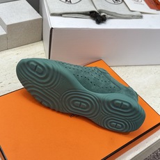 (配全套飞机盒) 顶级版 爱马仕 Hermes 2026春夏情侣新款 Neon 休闲系带百搭运动鞋 H家字母logo厚 (配全套飞机盒) 顶级版 爱马仕 Hermes 2026春夏情侣新款 Neon 休闲系带百搭运动鞋 H家字母logo厚