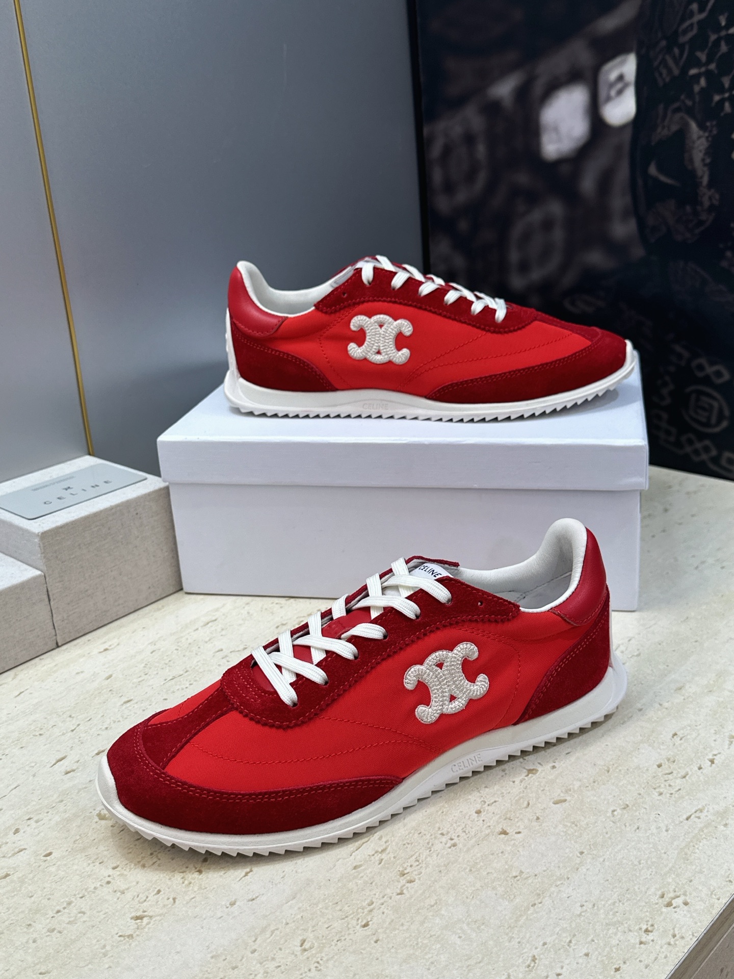 CELINE 2026秋冬新款厚底系带休闲徳训女鞋  赛琳字母logo圆头拼色运动老爹阿甘跑鞋 材质：鞋面进口羊猄皮/环