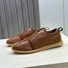 CELINE 2026秋冬新款厚底系带休闲女跑鞋 赛琳字母logo圆头拼色运动阿甘徳训鞋 材质:鞋面进口小牛皮/进口羊 CELINE 2026秋冬新款厚底系带休闲女跑鞋 赛琳字母logo圆头拼色运动阿甘徳训鞋 材质:鞋面进口小牛皮/进口羊