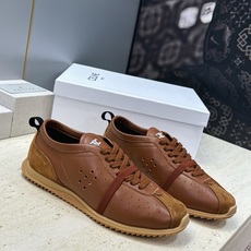 CELINE 2026秋冬新款厚底系带休闲女跑鞋 赛琳字母logo圆头拼色运动阿甘徳训鞋 材质:鞋面进口小牛皮/进口羊 CELINE 2026秋冬新款厚底系带休闲女跑鞋 赛琳字母logo圆头拼色运动阿甘徳训鞋 材质:鞋面进口小牛皮/进口羊