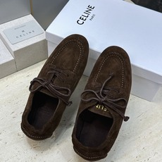 CELINE 2026秋冬新款复古休闲女鞋 瑟琳字母logo平底方头系带乐福单鞋 材质鞋面进口羊猄皮+羊猄皮皮内里+原 CELINE 2026秋冬新款复古休闲女鞋 瑟琳字母logo平底方头系带乐福单鞋 材质鞋面进口羊猄皮+羊猄皮皮内里+原
