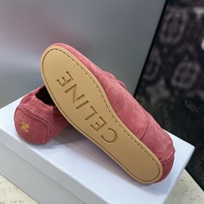 CELINE 2026秋冬新款复古休闲女鞋 瑟琳字母logo平底方头系带乐福单鞋 材质鞋面进口羊猄皮+羊猄皮皮内里+原 CELINE 2026秋冬新款复古休闲女鞋 瑟琳字母logo平底方头系带乐福单鞋 材质鞋面进口羊猄皮+羊猄皮皮内里+原