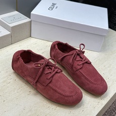 CELINE 2026秋冬新款复古休闲女鞋 瑟琳字母logo平底方头系带乐福单鞋 材质鞋面进口羊猄皮+羊猄皮皮内里+原 CELINE 2026秋冬新款复古休闲女鞋 瑟琳字母logo平底方头系带乐福单鞋 材质鞋面进口羊猄皮+羊猄皮皮内里+原
