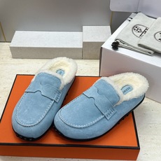 (配全套飞机盒) 顶级版 爱马仕 Hermes 秋冬经典情侣款Lazy防寒保暖羊羔毛豆豆鞋 H家平底圆头时尚休闲居家穆勒 (配全套飞机盒) 顶级版 爱马仕 Hermes 秋冬经典情侣款Lazy防寒保暖羊羔毛豆豆鞋 H家平底圆头时尚休闲居家穆勒
