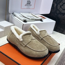 (配全套飞机盒) 顶级版 爱马仕 Hermes 秋冬经典情侣款Lazy防寒保暖羊羔毛豆豆鞋 H家平底圆头时尚休闲乐福单鞋 (配全套飞机盒) 顶级版 爱马仕 Hermes 秋冬经典情侣款Lazy防寒保暖羊羔毛豆豆鞋 H家平底圆头时尚休闲乐福单鞋