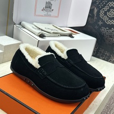 (配全套飞机盒) 顶级版 爱马仕 Hermes 秋冬经典情侣款Lazy防寒保暖羊羔毛豆豆鞋 H家平底圆头时尚休闲乐福单鞋 (配全套飞机盒) 顶级版 爱马仕 Hermes 秋冬经典情侣款Lazy防寒保暖羊羔毛豆豆鞋 H家平底圆头时尚休闲乐福单鞋