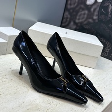 SAINT LAURENT PARIS 圣罗兰2026秋冬新款高跟女鞋 YSL字母logo五金扣明星同款细根尖头单鞋鞋 SAINT LAURENT PARIS 圣罗兰2026秋冬新款高跟女鞋 YSL字母logo五金扣明星同款细根尖头单鞋鞋