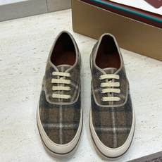 :女码/情侣款 男士+20(配全套飞机盒) 莞货 代购级 LORO PIANA 诺悠.翩雅 2026早春情侣新款果冻色平 :女码/情侣款 男士+20(配全套飞机盒) 莞货 代购级 LORO PIANA 诺悠.翩雅 2026早春情侣新款果冻色平