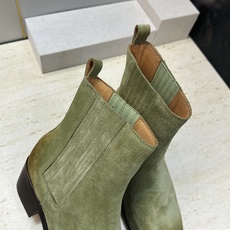 CELINE 2026秋冬新款游牧风格机车女短靴 瑟琳字母logo粗跟尖头切尔西骑士靴 材质鞋面定制进口小牛皮/进口羊猄 CELINE 2026秋冬新款游牧风格机车女短靴 瑟琳字母logo粗跟尖头切尔西骑士靴 材质鞋面定制进口小牛皮/进口羊猄