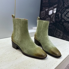 CELINE 2026秋冬新款游牧风格机车女短靴 瑟琳字母logo粗跟尖头切尔西骑士靴 材质鞋面定制进口小牛皮/进口羊猄 CELINE 2026秋冬新款游牧风格机车女短靴 瑟琳字母logo粗跟尖头切尔西骑士靴 材质鞋面定制进口小牛皮/进口羊猄