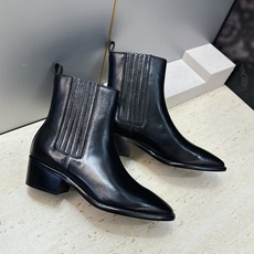 CELINE 2026秋冬新款游牧风格机车女短靴 瑟琳字母logo粗跟尖头切尔西骑士靴 材质鞋面定制进口小牛皮/进口羊猄 CELINE 2026秋冬新款游牧风格机车女短靴 瑟琳字母logo粗跟尖头切尔西骑士靴 材质鞋面定制进口小牛皮/进口羊猄
