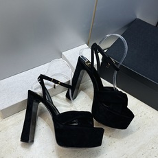 Saint Laurent 圣罗兰 2026春夏新款防水台恨天高交叉带气场高跟女鞋 YSL字母logo五金扣粗跟圆头露趾 Saint Laurent 圣罗兰 2026春夏新款防水台恨天高交叉带气场高跟女鞋 YSL字母logo五金扣粗跟圆头露趾