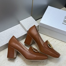 Dior 迪奥2026春夏新款 Medallion粗跟方头玛丽珍芭蕾舞娃娃女鞋 CD字母logo五金扣时尚高跟拼色休闲乐 Dior 迪奥2026春夏新款 Medallion粗跟方头玛丽珍芭蕾舞娃娃女鞋 CD字母logo五金扣时尚高跟拼色休闲乐