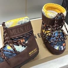 MOON BOOT 2026秋冬新款情侣新款时尚系带拼色女短靴 Park Soulmate 防寒保暖羽绒平底圆头雪地靴 MOON BOOT 2026秋冬新款情侣新款时尚系带拼色女短靴 Park Soulmate 防寒保暖羽绒平底圆头雪地靴