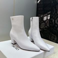 CELINE 2026秋冬新款中跟及裸机车女短靴 瑟琳字母logo粗跟尖头侧拉链拼色马丁骑士靴 材质鞋面定制进口小牛皮+ CELINE 2026秋冬新款中跟及裸机车女短靴 瑟琳字母logo粗跟尖头侧拉链拼色马丁骑士靴 材质鞋面定制进口小牛皮+