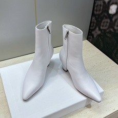 CELINE 2026秋冬新款中跟及裸机车女短靴 瑟琳字母logo粗跟尖头侧拉链拼色马丁骑士靴 材质鞋面定制进口小牛皮+ CELINE 2026秋冬新款中跟及裸机车女短靴 瑟琳字母logo粗跟尖头侧拉链拼色马丁骑士靴 材质鞋面定制进口小牛皮+