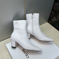 CELINE 2026秋冬新款中跟及裸机车女短靴 瑟琳字母logo粗跟尖头侧拉链拼色马丁骑士靴 材质鞋面定制进口小牛皮+ CELINE 2026秋冬新款中跟及裸机车女短靴 瑟琳字母logo粗跟尖头侧拉链拼色马丁骑士靴 材质鞋面定制进口小牛皮+