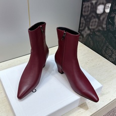CELINE 2026秋冬新款中跟及裸机车女短靴 瑟琳字母logo粗跟尖头侧拉链拼色马丁骑士靴 材质鞋面定制进口小牛皮+ CELINE 2026秋冬新款中跟及裸机车女短靴 瑟琳字母logo粗跟尖头侧拉链拼色马丁骑士靴 材质鞋面定制进口小牛皮+