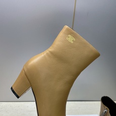 CELINE 2026秋冬新款中跟及裸机车女短靴 瑟琳字母logo粗跟尖头侧拉链拼色马丁骑士靴 材质鞋面定制进口小牛皮+ CELINE 2026秋冬新款中跟及裸机车女短靴 瑟琳字母logo粗跟尖头侧拉链拼色马丁骑士靴 材质鞋面定制进口小牛皮+