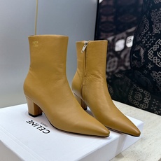 CELINE 2026秋冬新款中跟及裸机车女短靴 瑟琳字母logo粗跟尖头侧拉链拼色马丁骑士靴 材质鞋面定制进口小牛皮+ CELINE 2026秋冬新款中跟及裸机车女短靴 瑟琳字母logo粗跟尖头侧拉链拼色马丁骑士靴 材质鞋面定制进口小牛皮+