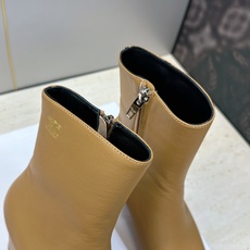 CELINE 2026秋冬新款中跟及裸机车女短靴 瑟琳字母logo粗跟尖头侧拉链拼色马丁骑士靴 材质鞋面定制进口小牛皮+ CELINE 2026秋冬新款中跟及裸机车女短靴 瑟琳字母logo粗跟尖头侧拉链拼色马丁骑士靴 材质鞋面定制进口小牛皮+