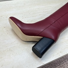 爱马仕 Hermes 2026秋冬新款 Lasso粗跟高筒及膝马丁女长靴 H家字母logo高跟圆头一脚蹬机车骑士靴 材质 爱马仕 Hermes 2026秋冬新款 Lasso粗跟高筒及膝马丁女长靴 H家字母logo高跟圆头一脚蹬机车骑士靴 材质
