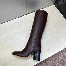 爱马仕 Hermes 2026秋冬新款 Lasso粗跟高筒及膝马丁女长靴 H家字母logo高跟圆头一脚蹬机车骑士靴 材质 爱马仕 Hermes 2026秋冬新款 Lasso粗跟高筒及膝马丁女长靴 H家字母logo高跟圆头一脚蹬机车骑士靴 材质